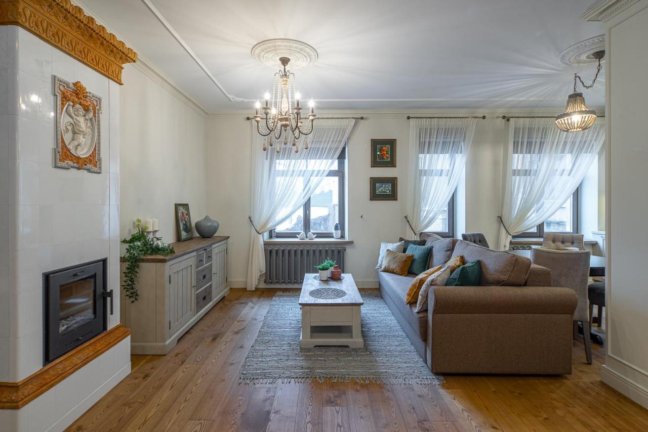 Dzirnavu Residence 2 Bedroom Apartment Riga Exterior photo